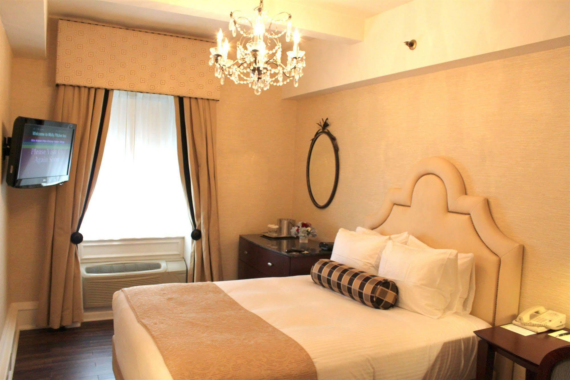 Molly Pitcher Inn Red Bank Esterno foto